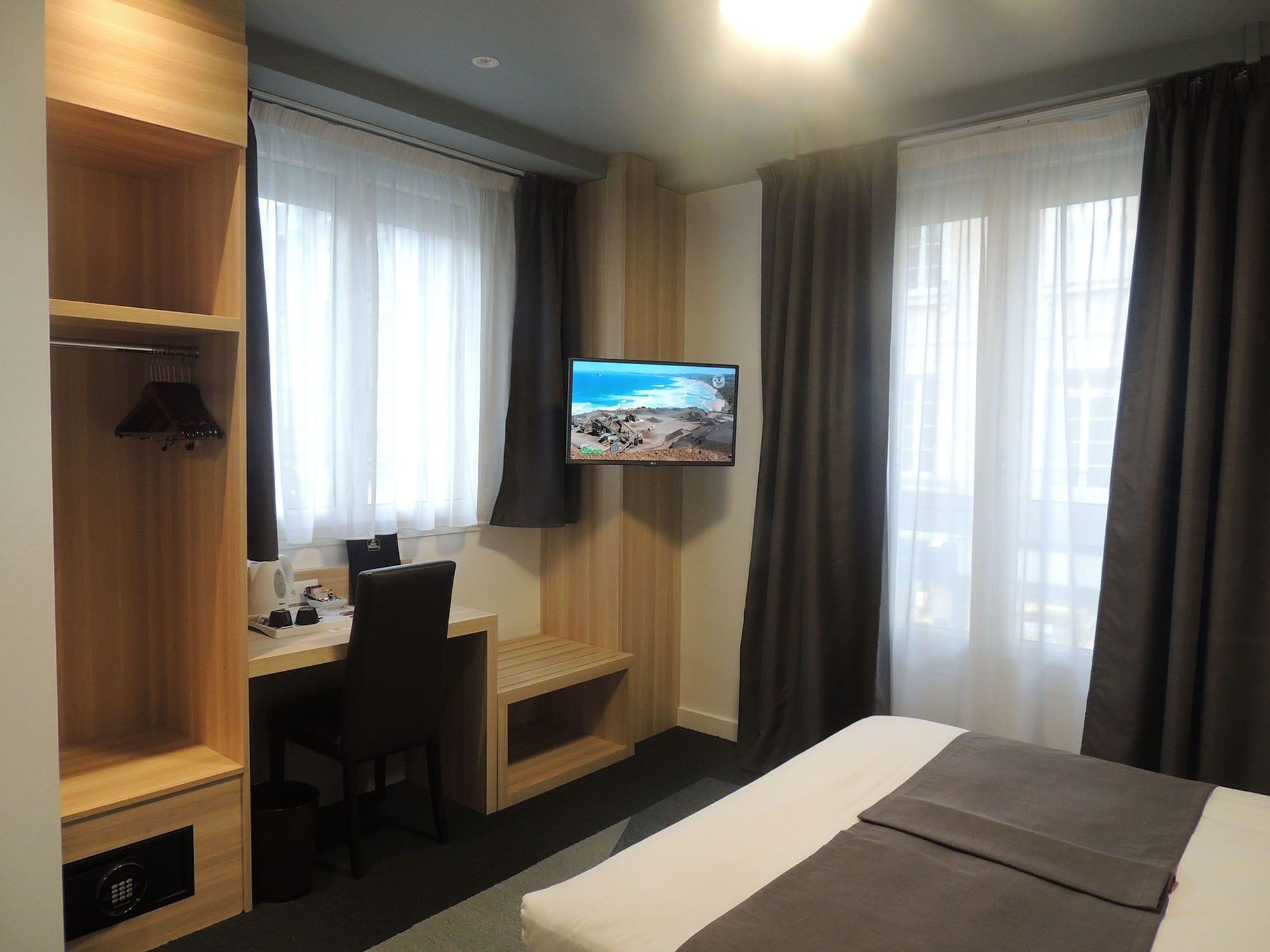 לאבאל Best Western Hotel De Paris מראה חיצוני תמונה